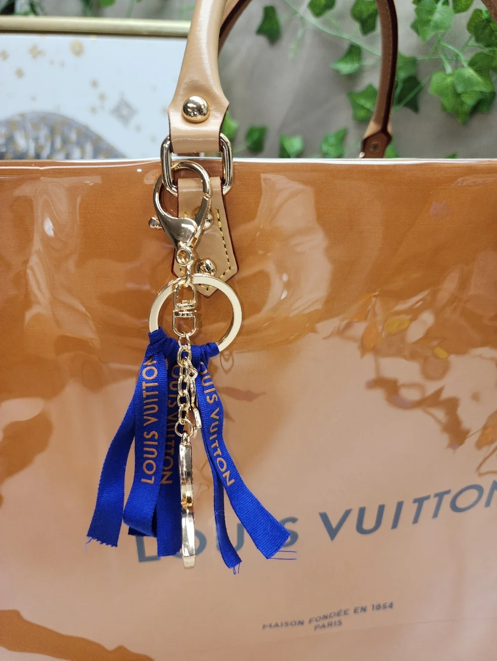 Authentic Louis Vuitton Large Retail Shopping Bag in A PVC Tote - Picture 8 of 10